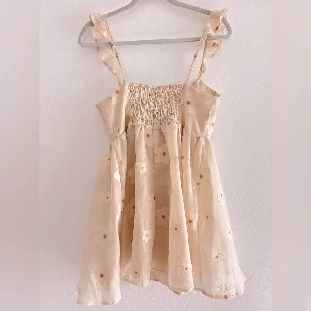 NWOT Storia Patchwork Daisy Babydoll Mini Dress - Picture 5 of 9